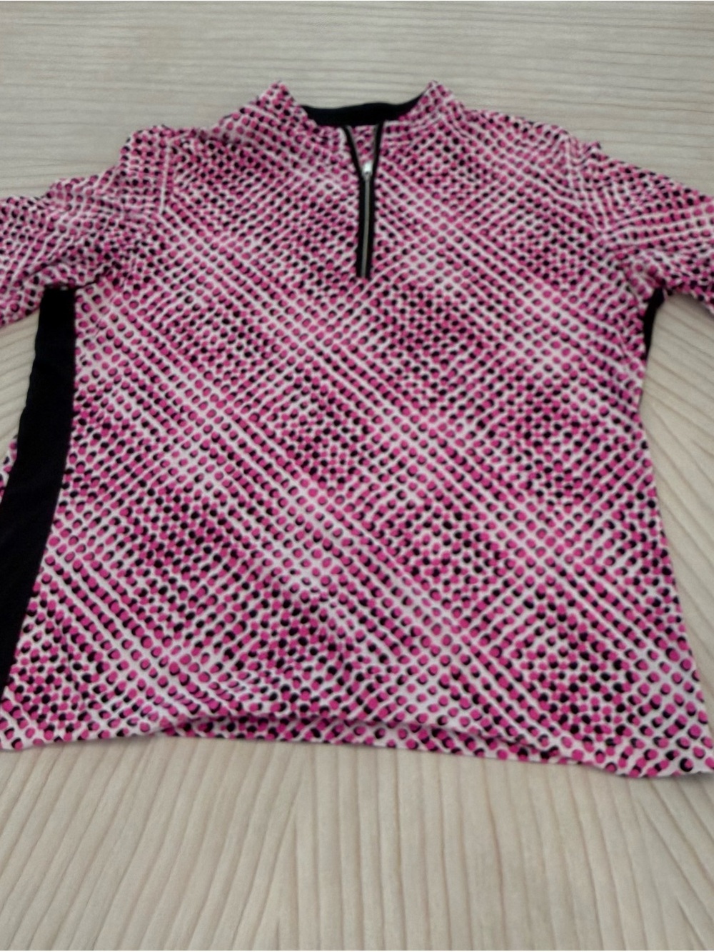 Tail Pink and Black Short Sleeve Zip-Front Top